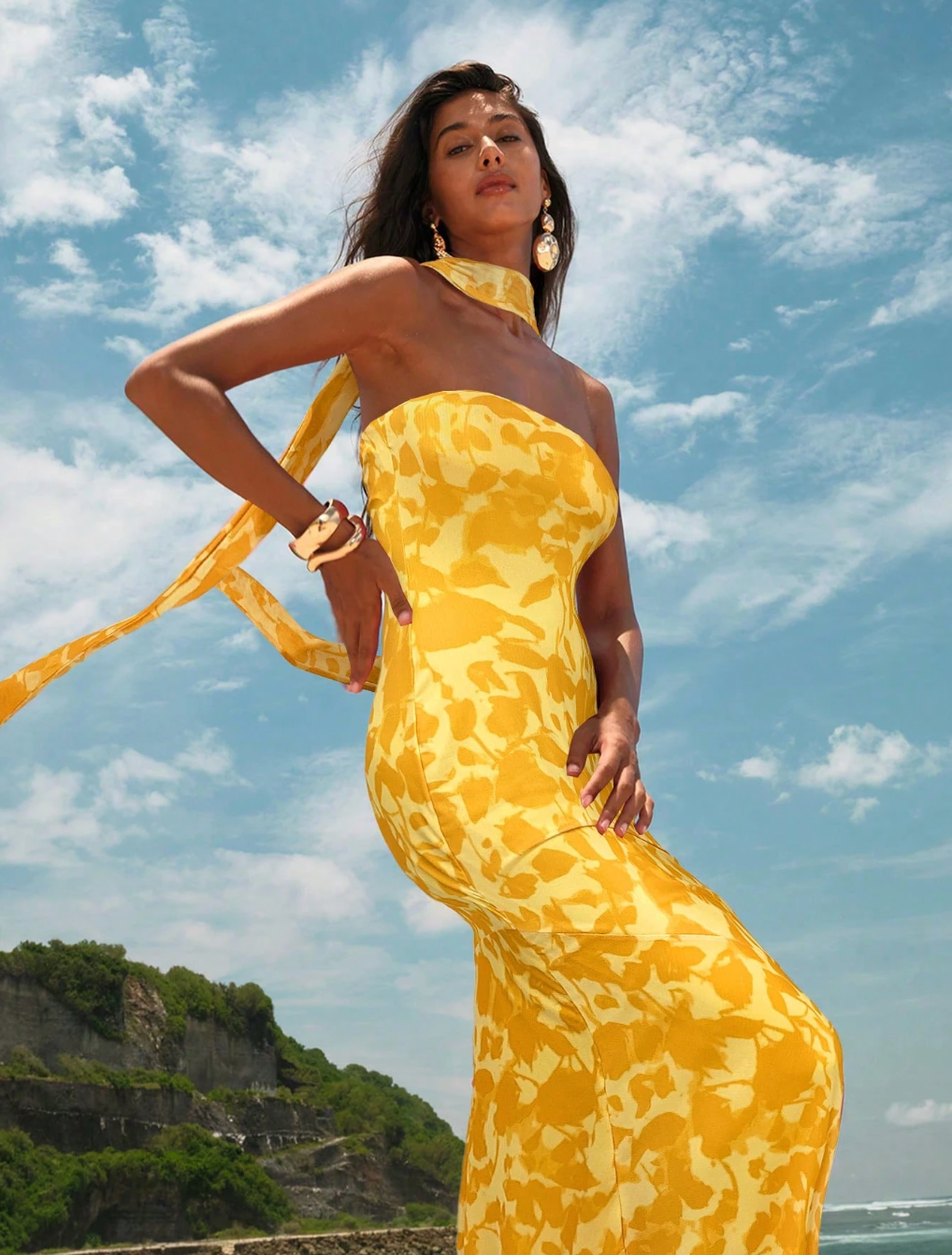 Dress Sculpted Mesh Edit - Where Texture Meets Silhouette.