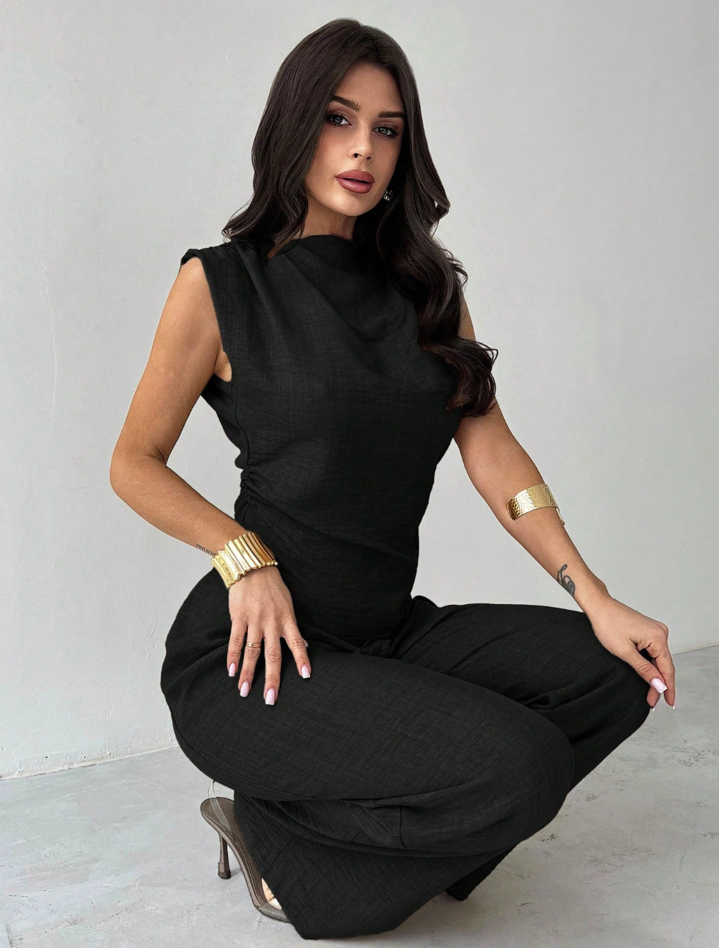 The Linen Precision Set - Modern Office. Timeless Texture. Effortless Edge.